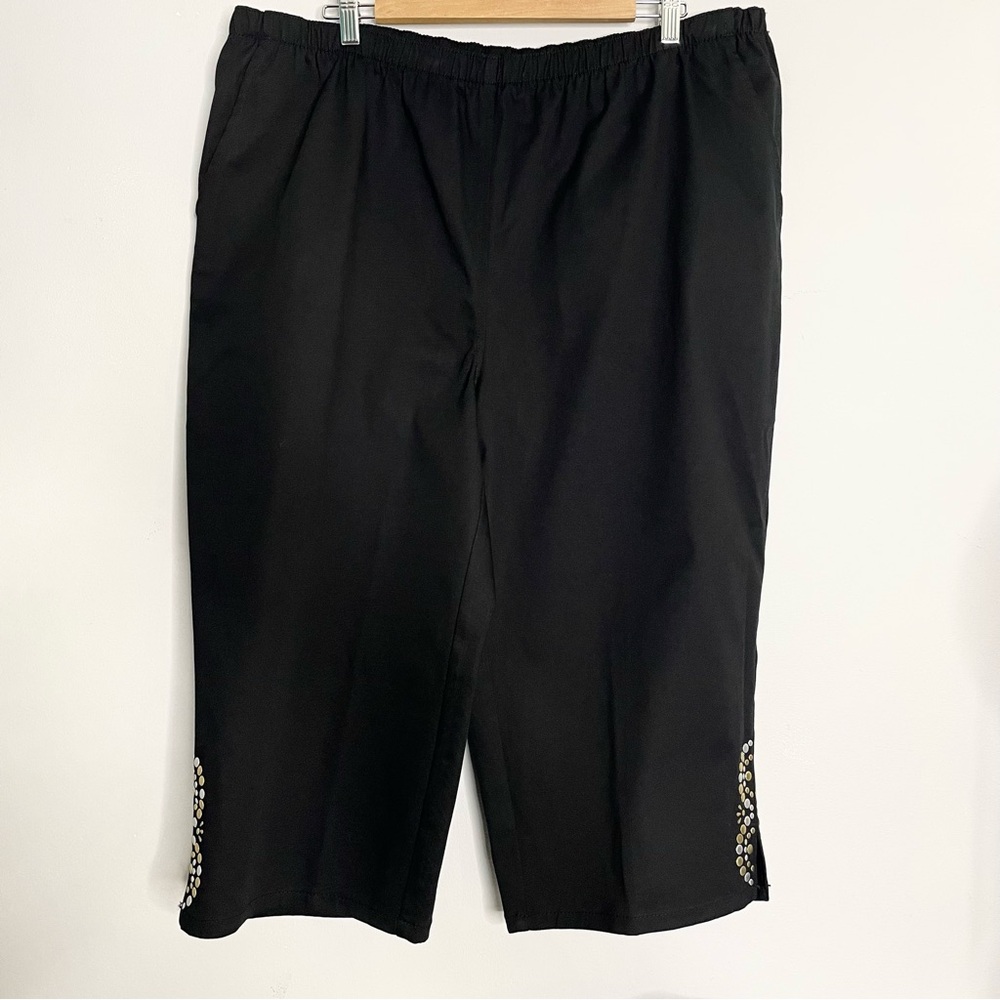 D & CO. DENIM + COMPANY Elastic Waist Studded Ankle Pants